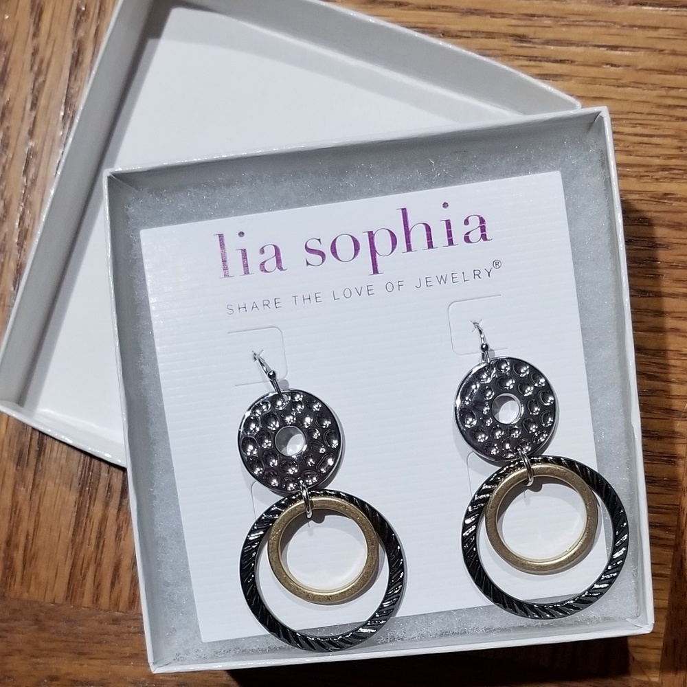 Lia Sophia Improv Earrings